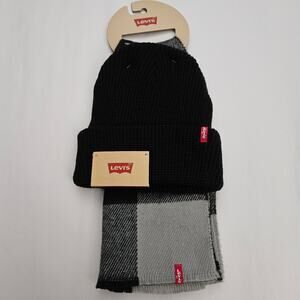 Levi's Beanie and Scarf Outdoor Black Gray Gift Set